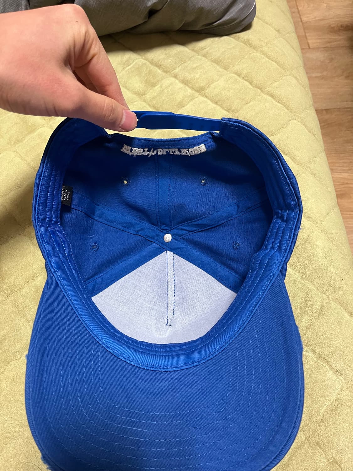 홀리데이 브랜드 lala 한정 모자 판매 상품이미지3