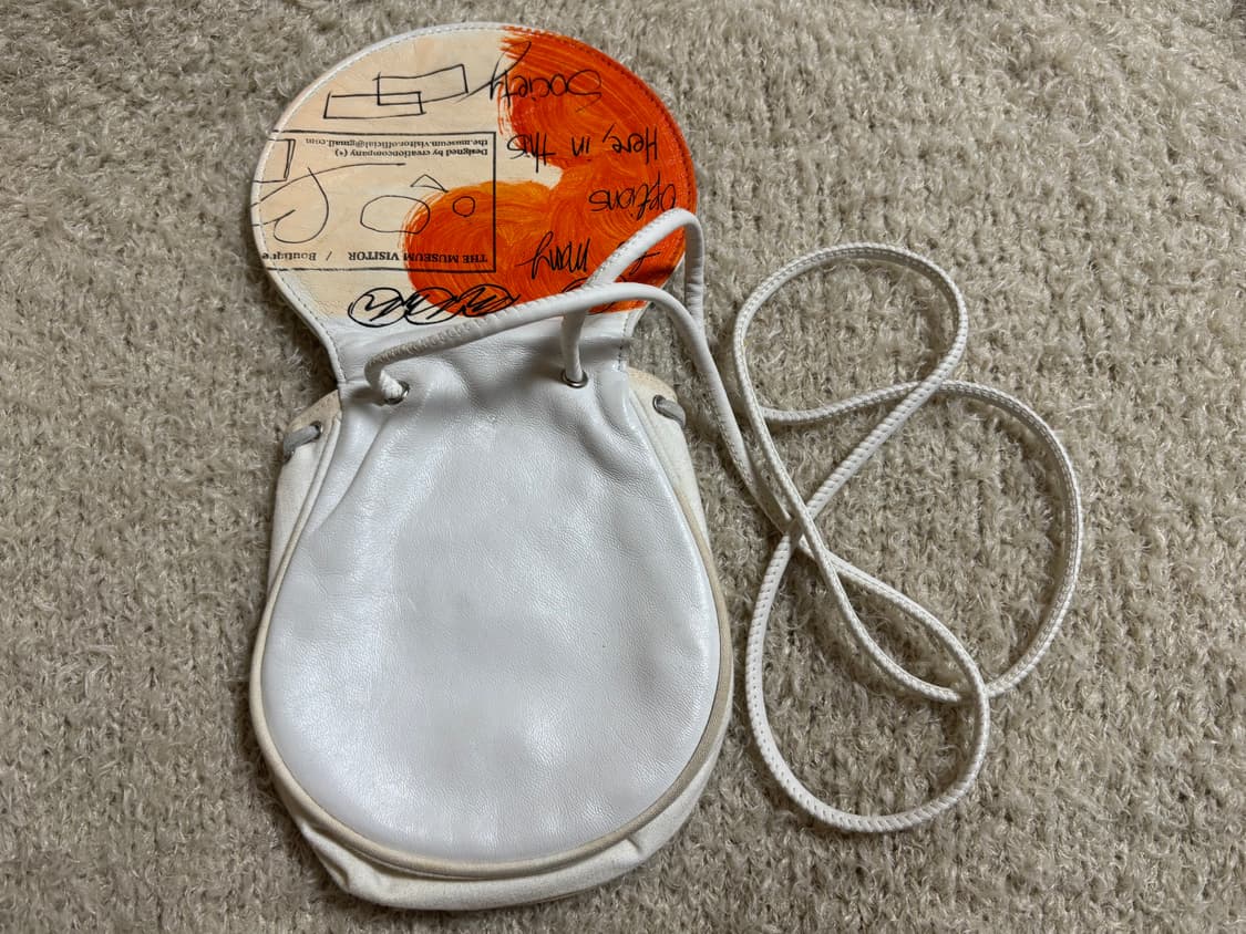 더뮤지엄비지터 미니백 상품이미지3