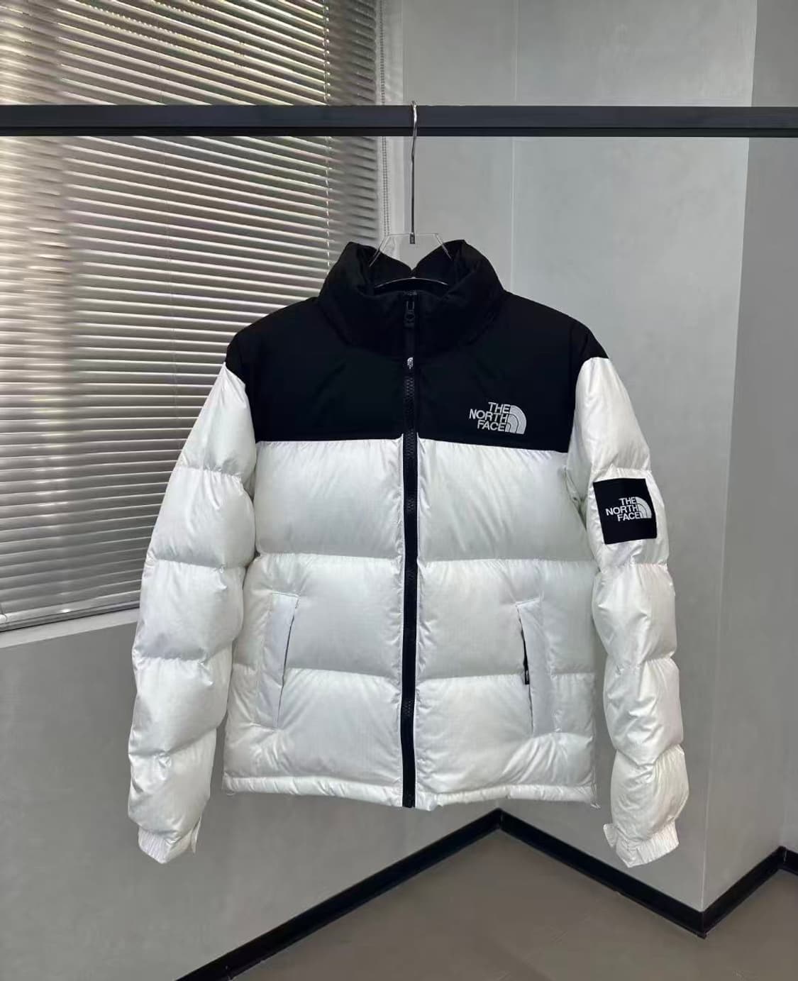 "노스페이스 화이트 라벨 노벨티 눕시 다운 자켓 블랙 캐치트렌디 노 레이 상품이미지3