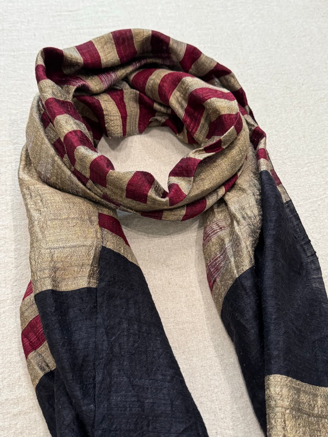 드리스반노튼 실크 스트라이프 머플러 상품이미지3