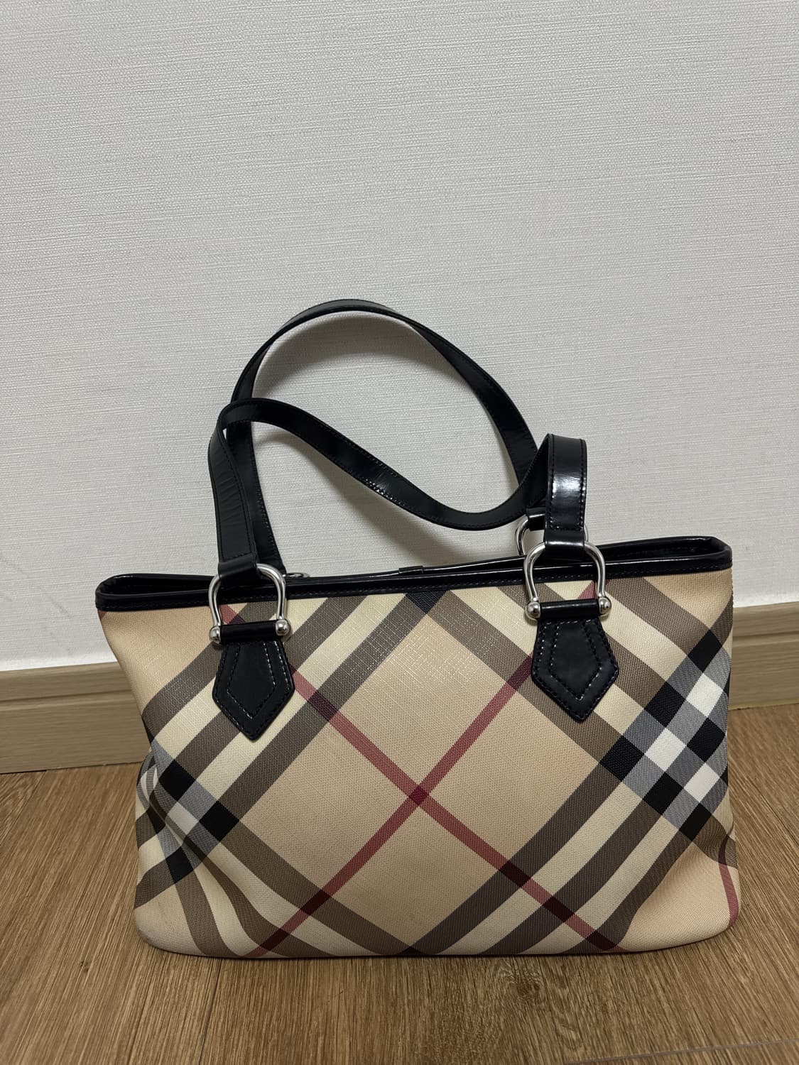 Burberry bag🤍 상품이미지1