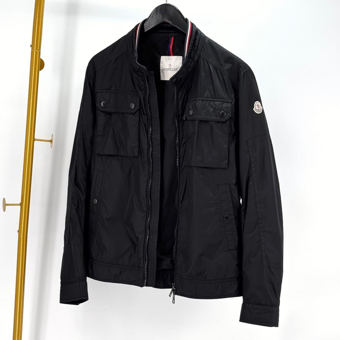 [5사이즈] 몽클레어 바람막이 집업 자켓 블랙 상품이미지2