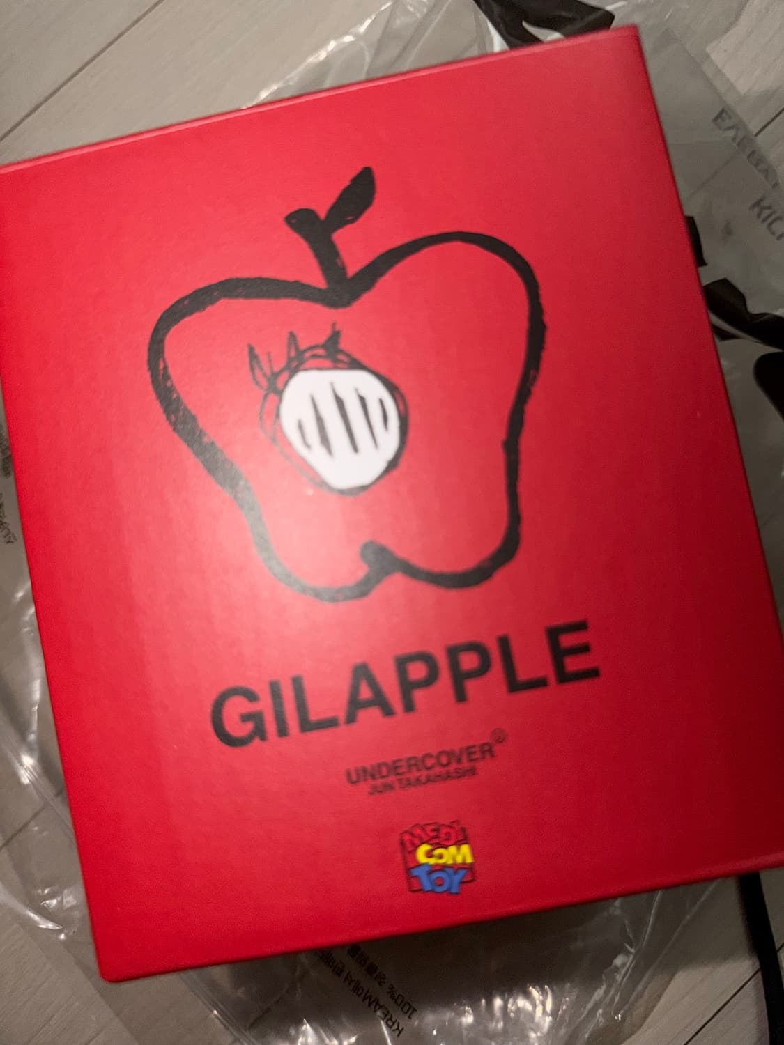 언더커버 x 메디콤토이 길애플  상품이미지3