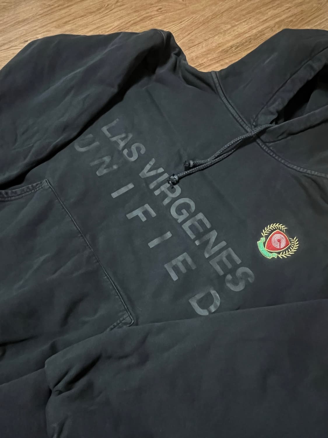 이지 시즌 라스베이가스 후디 상품이미지1