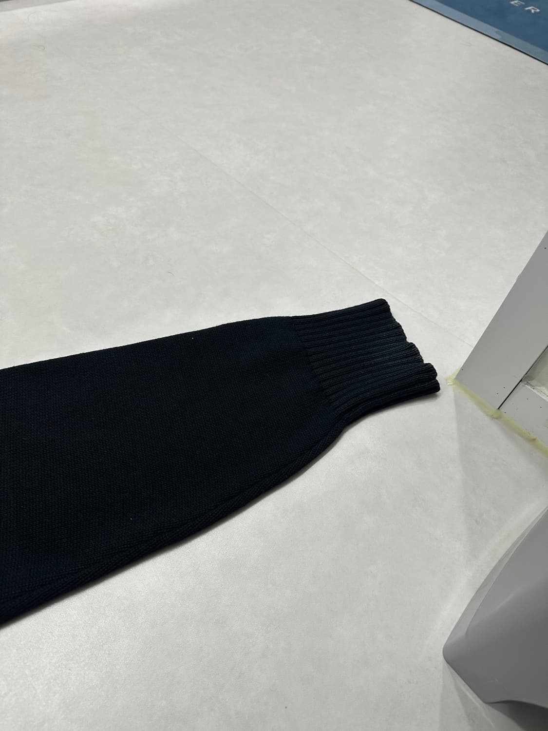 아미 빅 로고 니트 상품이미지10