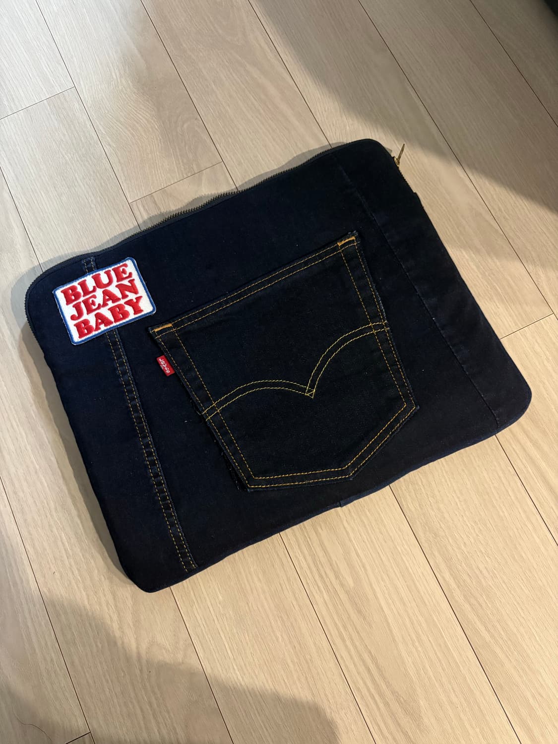 리바이스 노트북파우치 상품이미지1