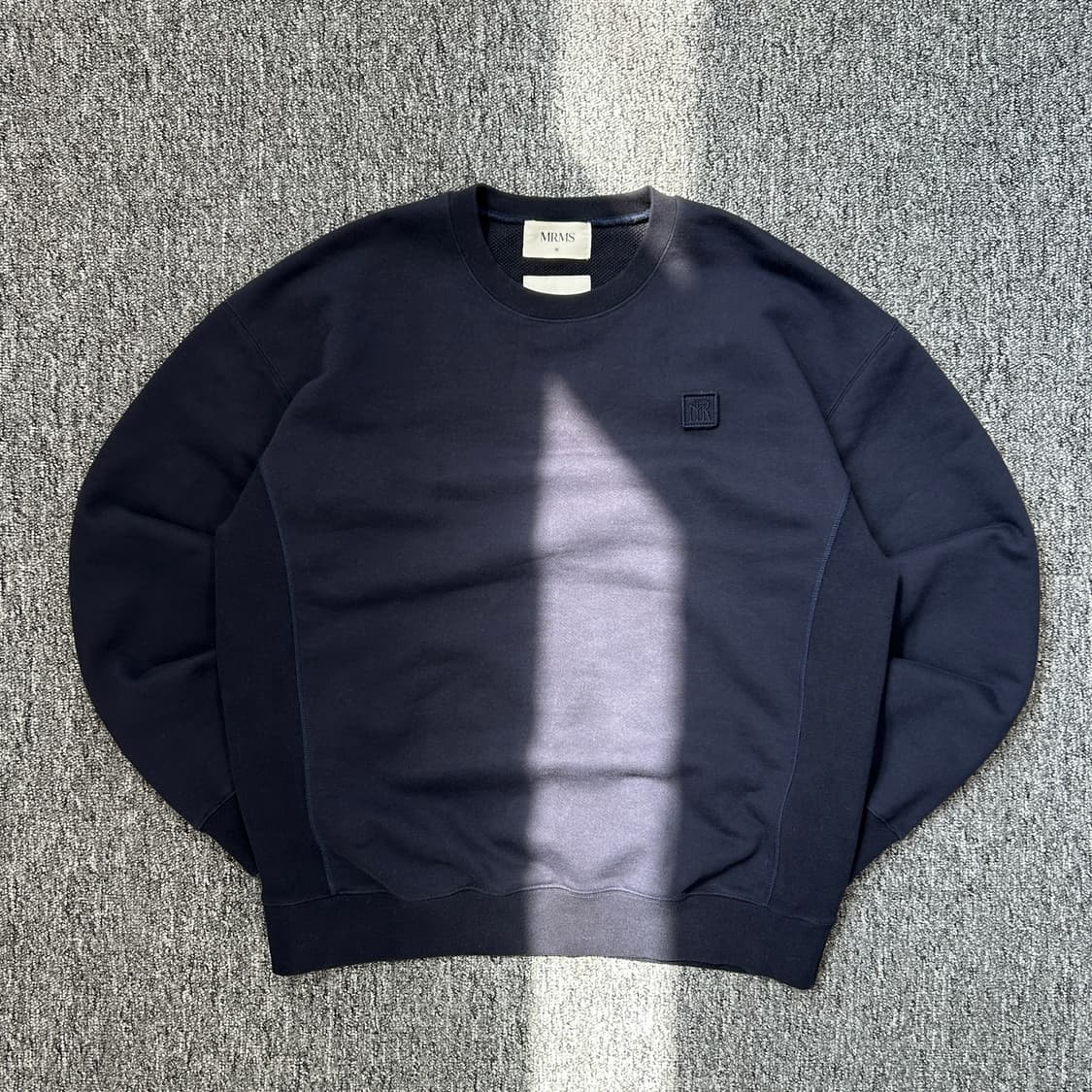 MRMS 네이비 스웨트셔츠 상품이미지1