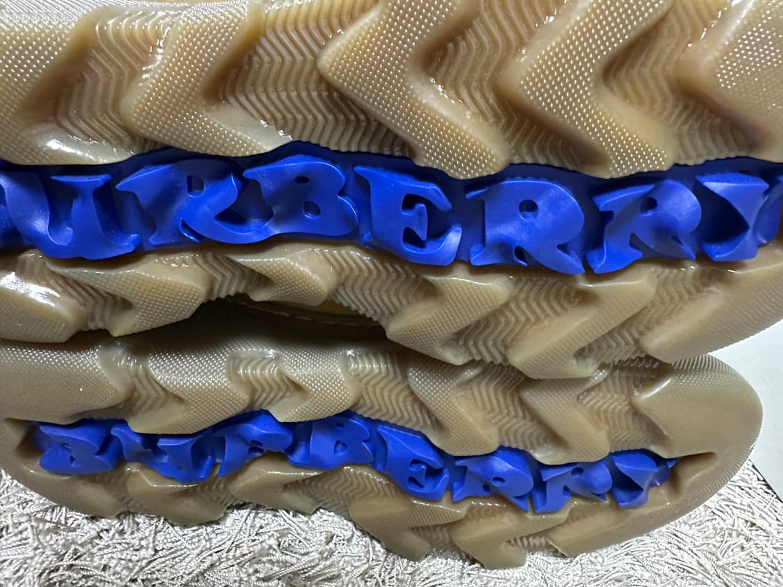 [43] 버버리 트랙 부츠 마닐라 상품이미지7