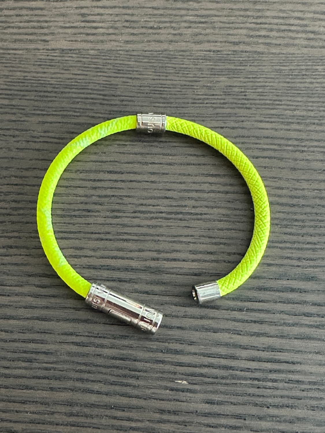 루이비통 네오 스플릿 팔찌 상품이미지3