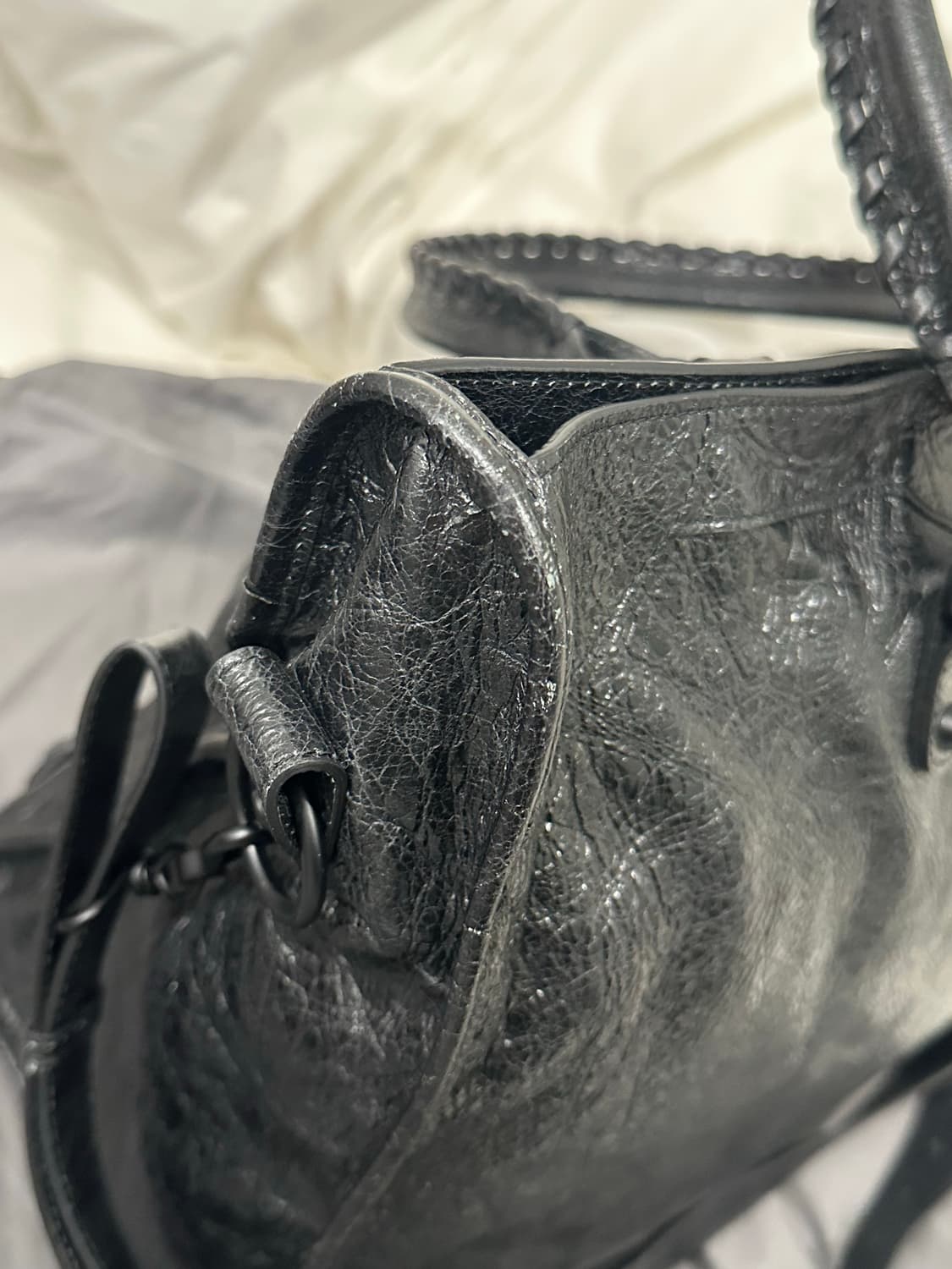 발렌시아가 르시티 백 라지 블랙 상품이미지5