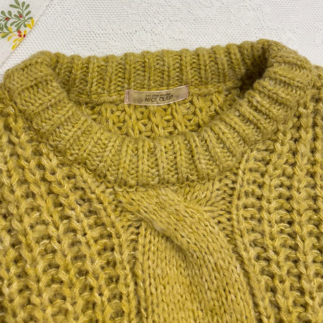 NICE CLAUP 나이스클랍 올리브 빅 케이블 크롭 니트 상품이미지8