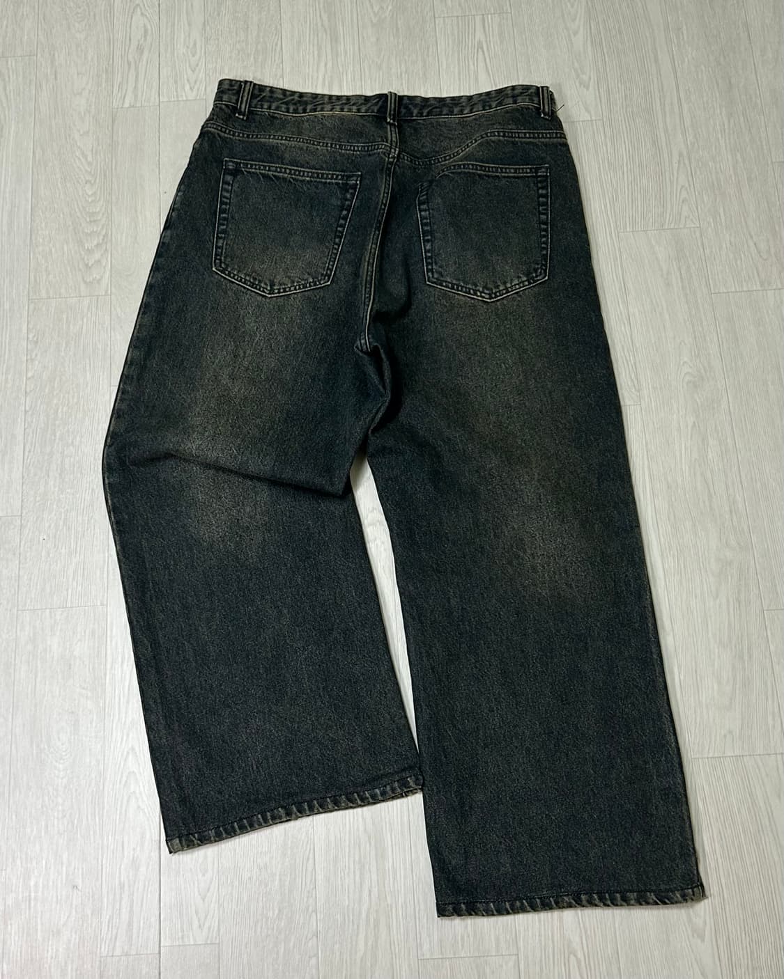 에잇세컨즈 와이드핏 데님팬츠 상품이미지3