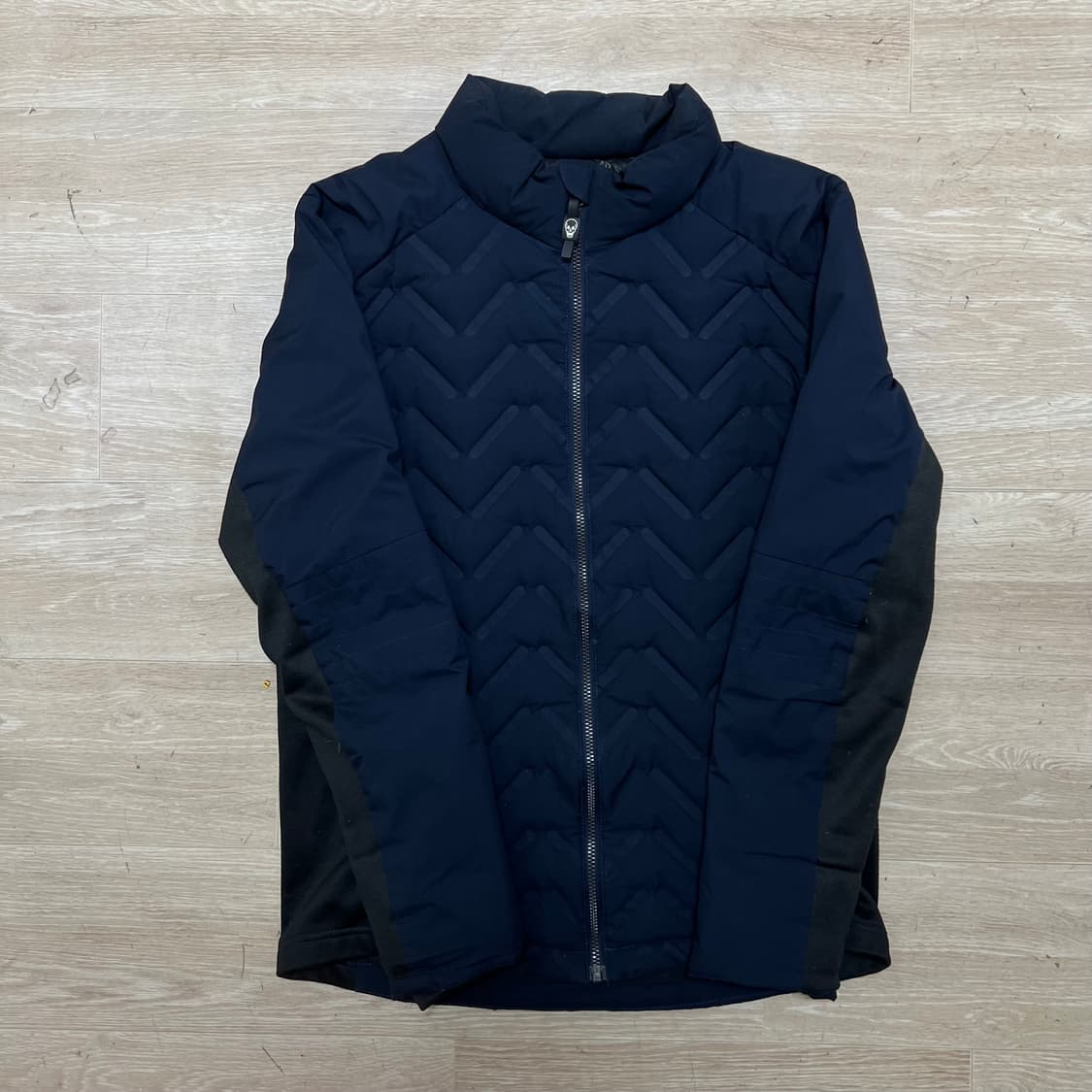 에드하디 스탠드넥 쉐브론 퀼팅 경량패딩 점퍼 [네이비] L/100 상품이미지1