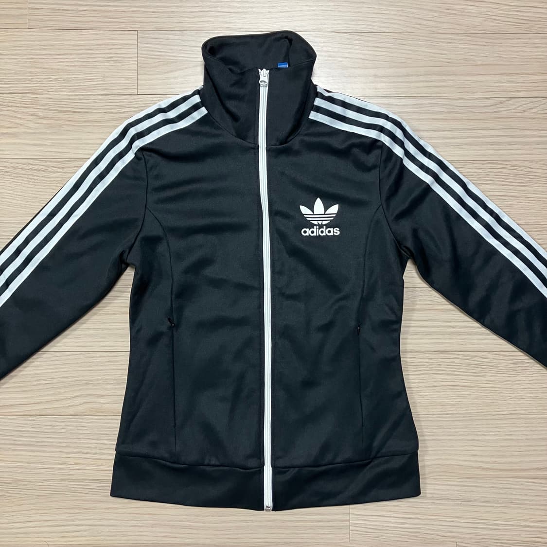 아디다스 유로파 플라워 프린팅 져지 트랙탑 상품이미지2