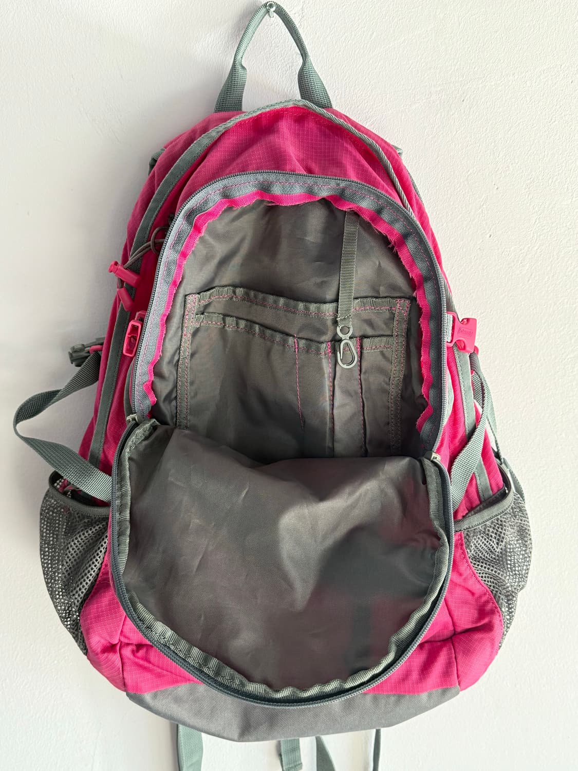 콜맨 콜멘 핑크 백팩 무료배송🩷 무배 상품이미지4