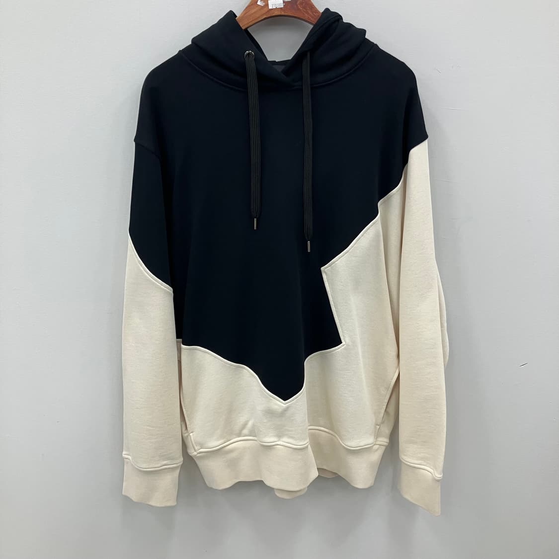 닐바렛 트리컬러 후드티 XL 상품이미지1