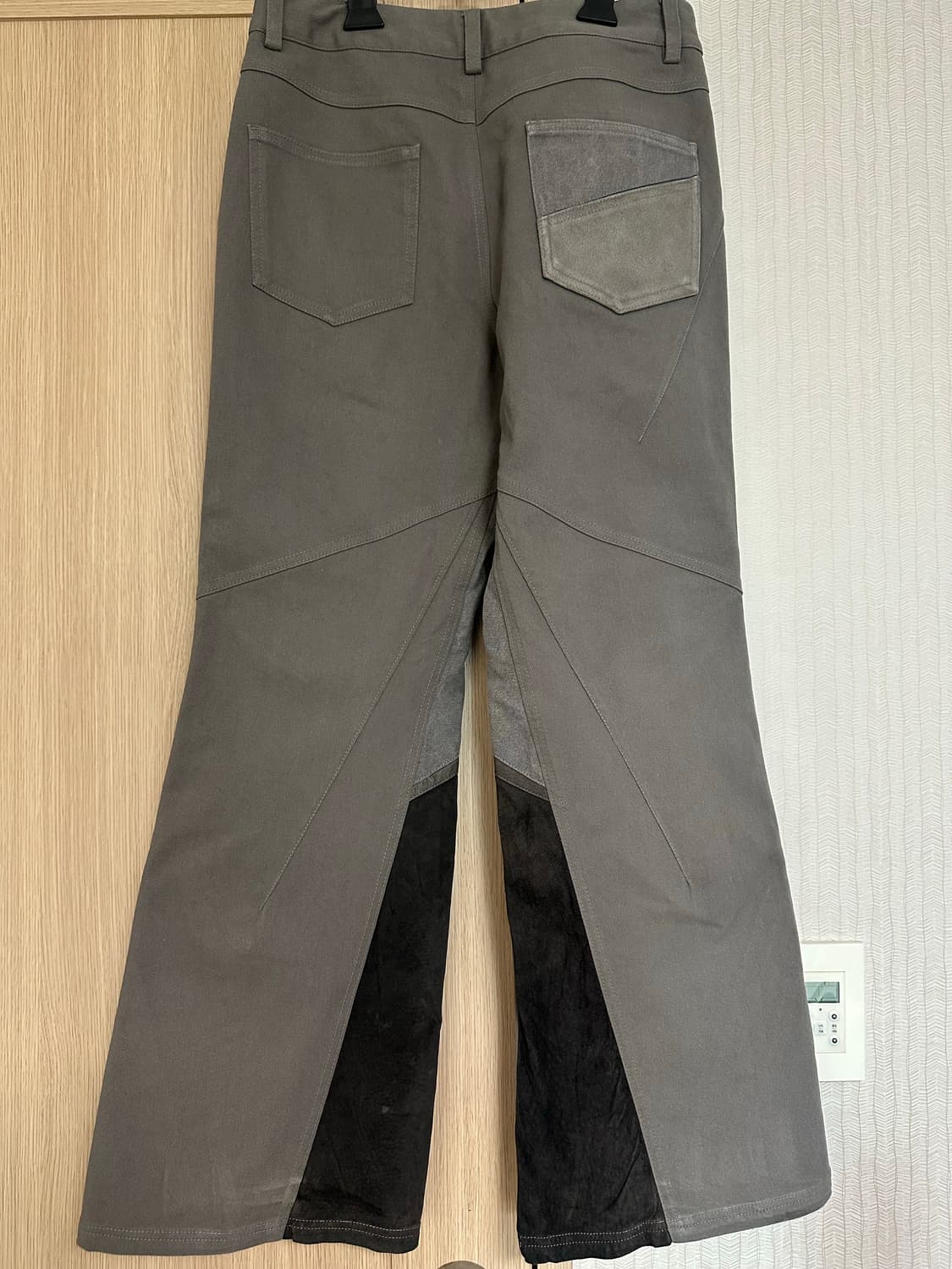 엑슬림 Xlim EP.8 05 TROUSERS DEEP TAUPE(S) 상품이미지3