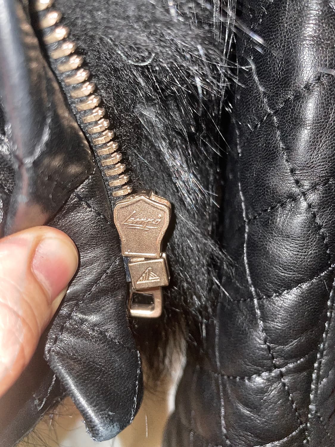 Balmain 12aw 라쿤퍼 크로스 렘스킨 레더자켓 상품이미지5