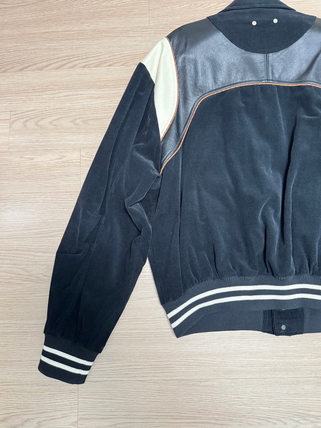 [L] 앤더슨벨 코듀로이 바시티 자켓 상품이미지8