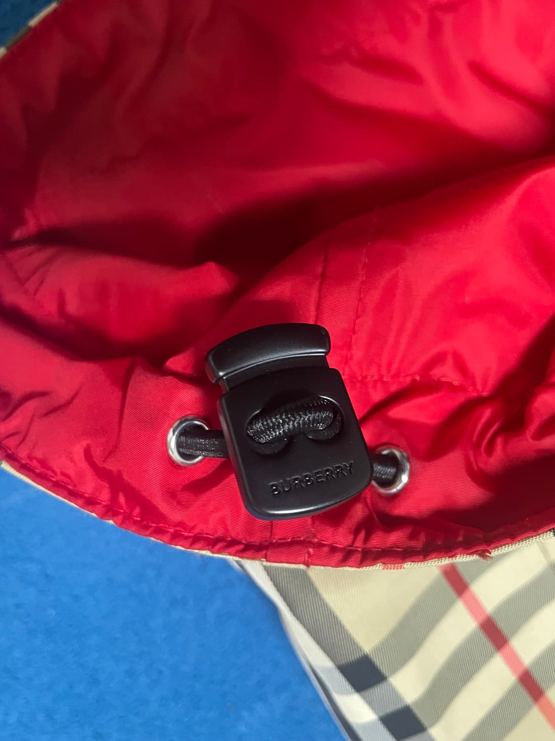 백화점판 새상품급 정품 버버리 리버시블 바람막이 자켓 상품이미지9