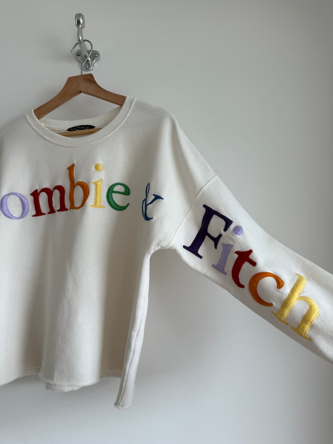 아베크롬비 앤 피치(Abercrombie & Fitch) 롱슬리브 상품이미지4