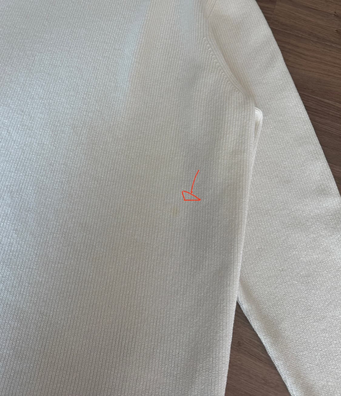 cos 코스 릴렉스핏 크림색 면니트 L사이즈 판매 상품이미지3