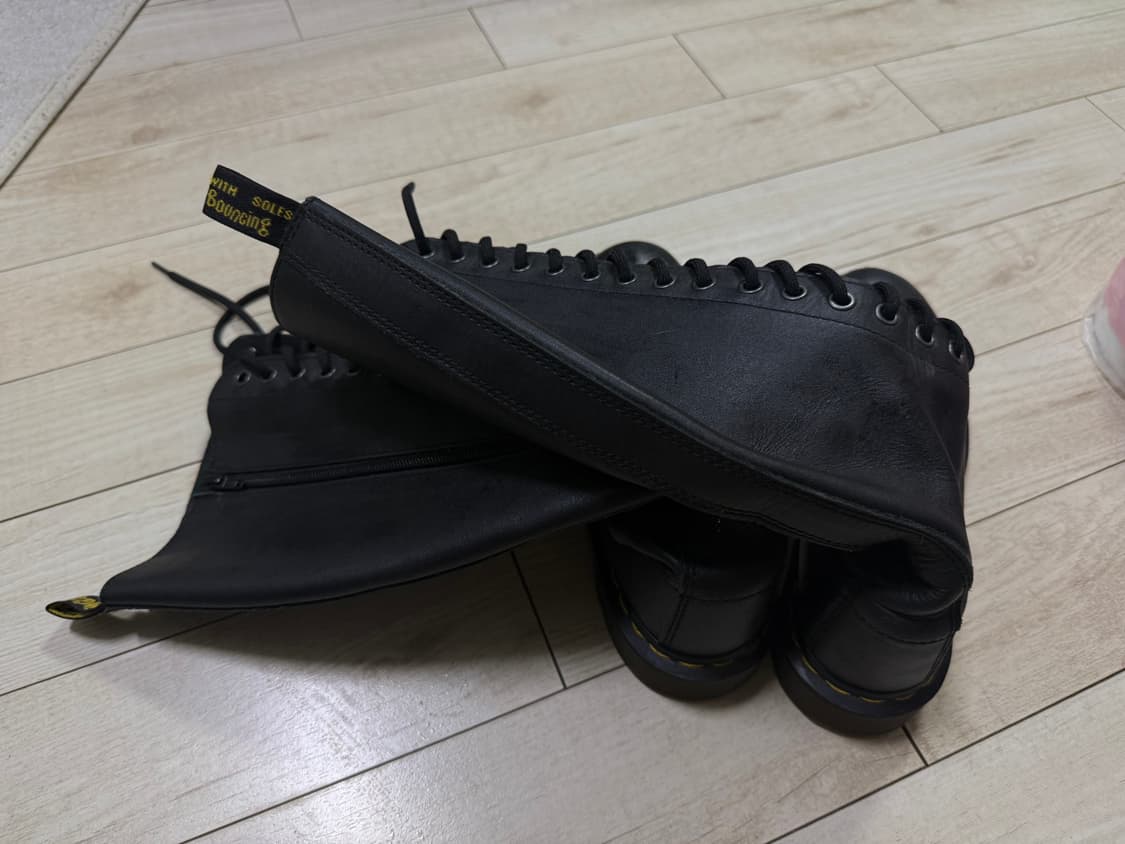 닥터마틴 20홀 UK3 상품이미지2