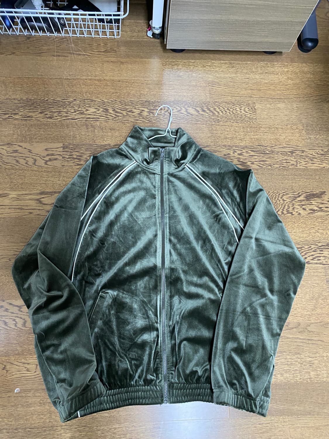 골라 벨루어 져지 카키 L 상품이미지1