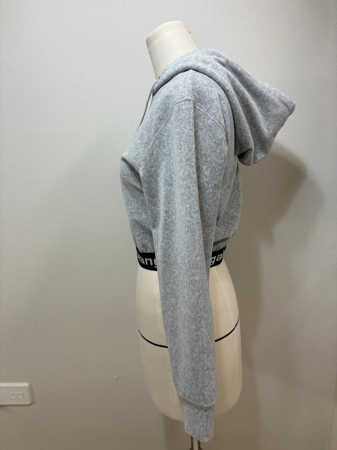 알렉산더왕 alexanderwang 벨벳 크롭후드 그레이 상품이미지2