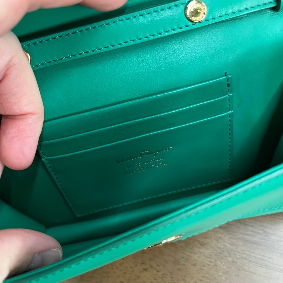 페레가모 바라 미니 크로스백 상품이미지6