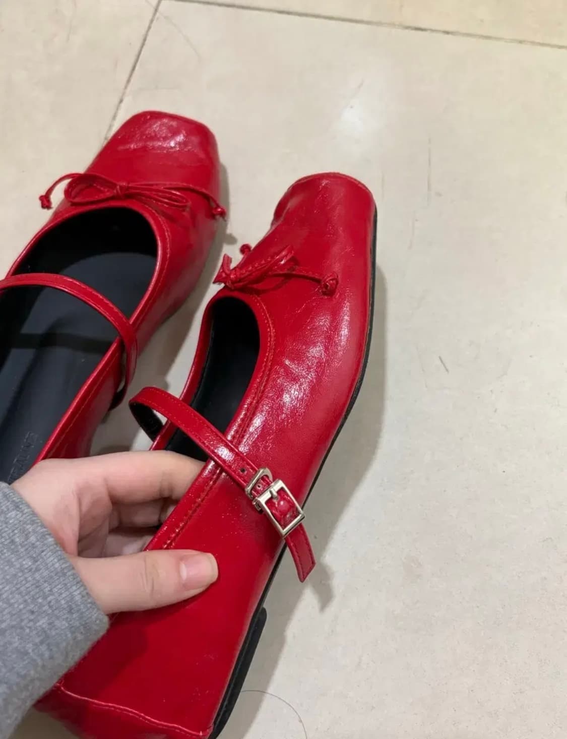 (수수료X)타크트로이메 줄리엣 스웨이드 스퀘어토 리본 플랫슈즈 발레코어 상품이미지4