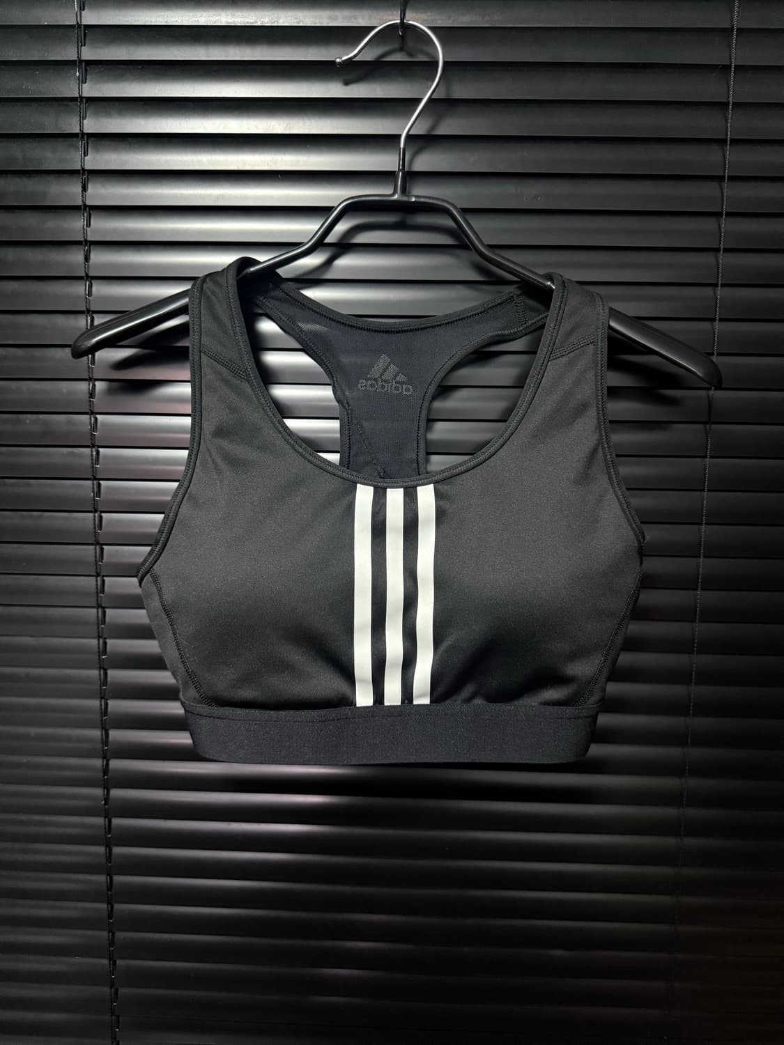 아디다스 삼선 브라탑 요가 헬스 런닝 기능성 트레이닝 xs 나시 슬리브 상품이미지1