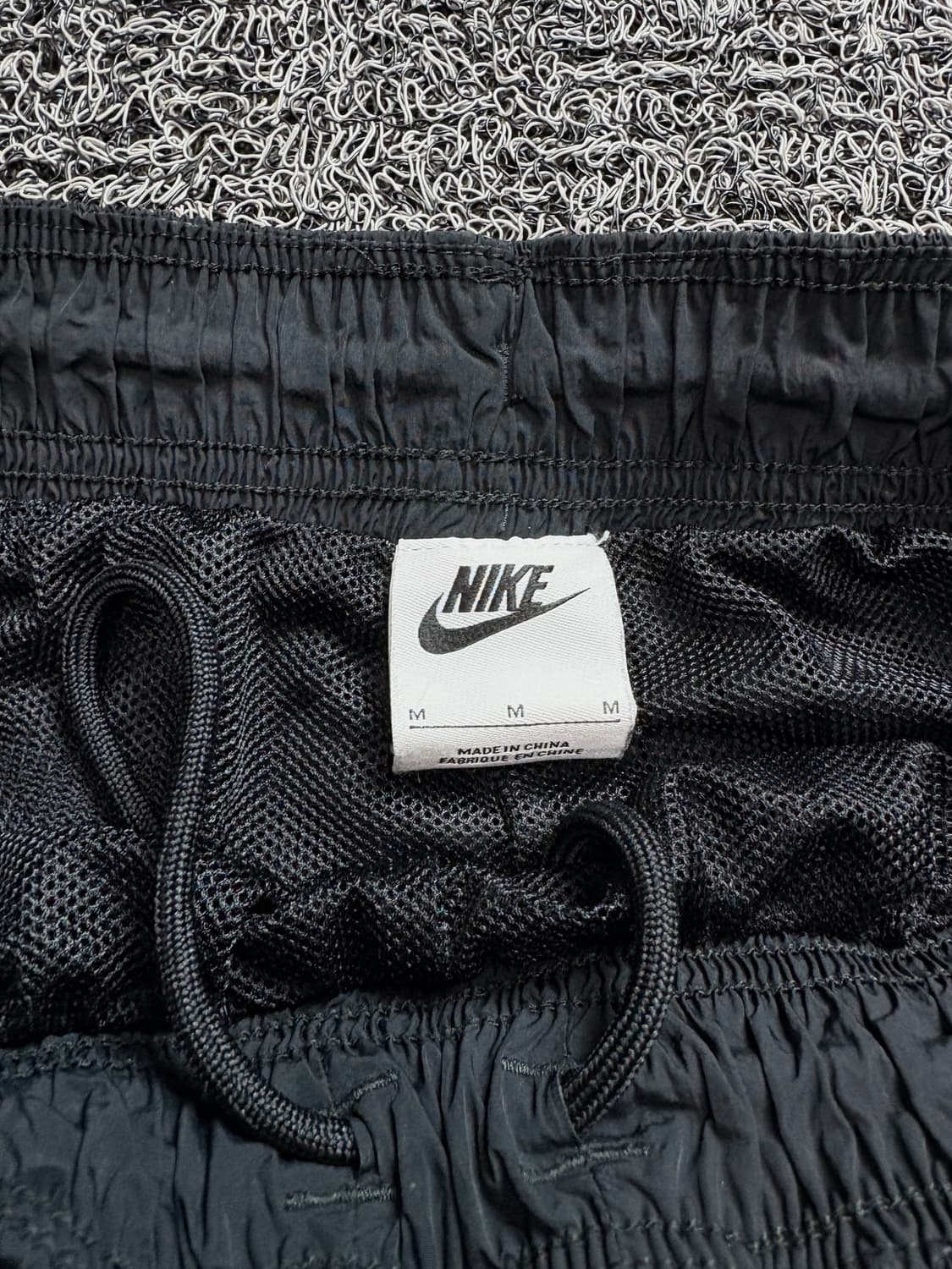 나이키 신형 빅스우시 와이드핏 나일론 우븐 팬츠 2147 상품이미지4