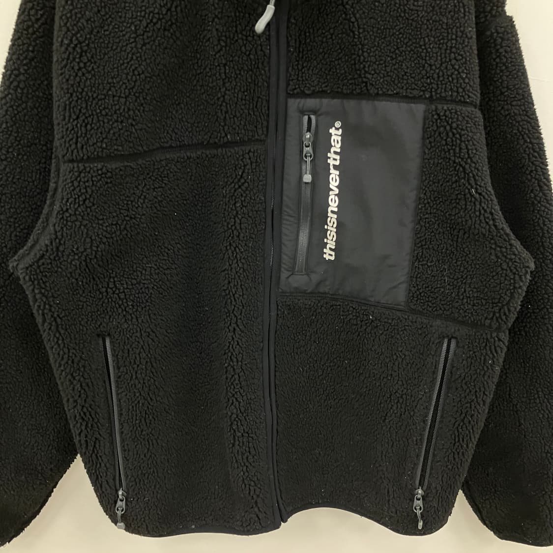 디스이즈네버댓 블랙 플리스 자켓 L 상품이미지4