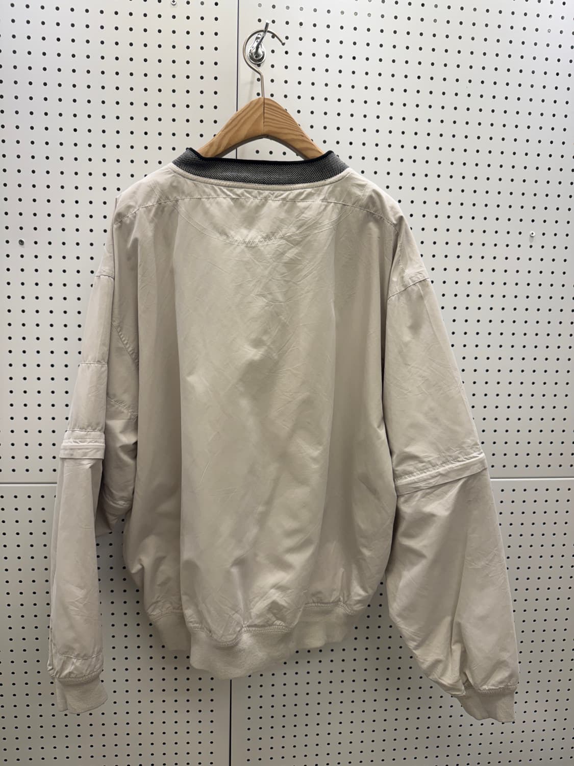 나이키 스우시 브이넥 나일론 웜업 U836 상품이미지3