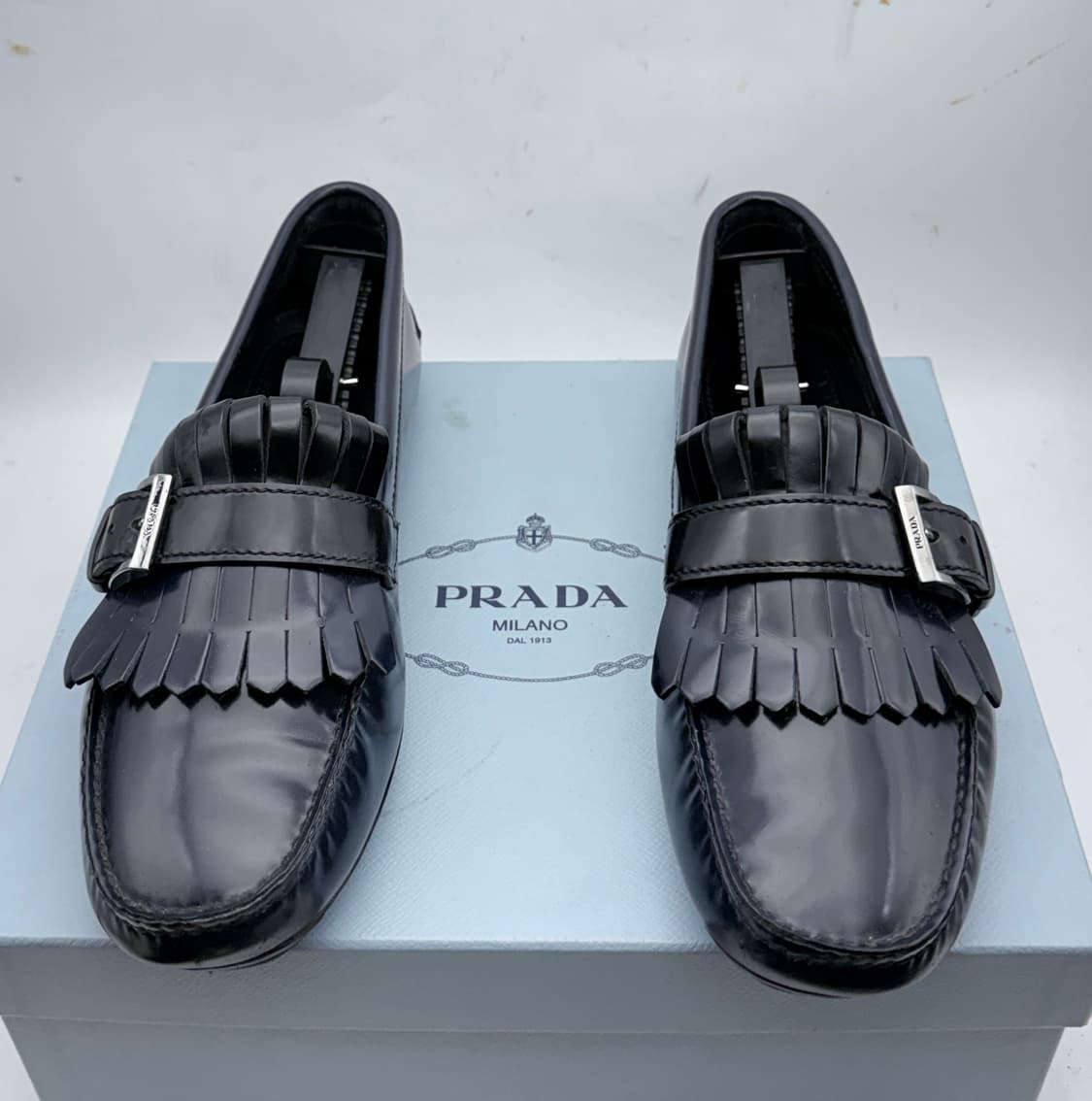 정품)프라다로퍼260 상품이미지6