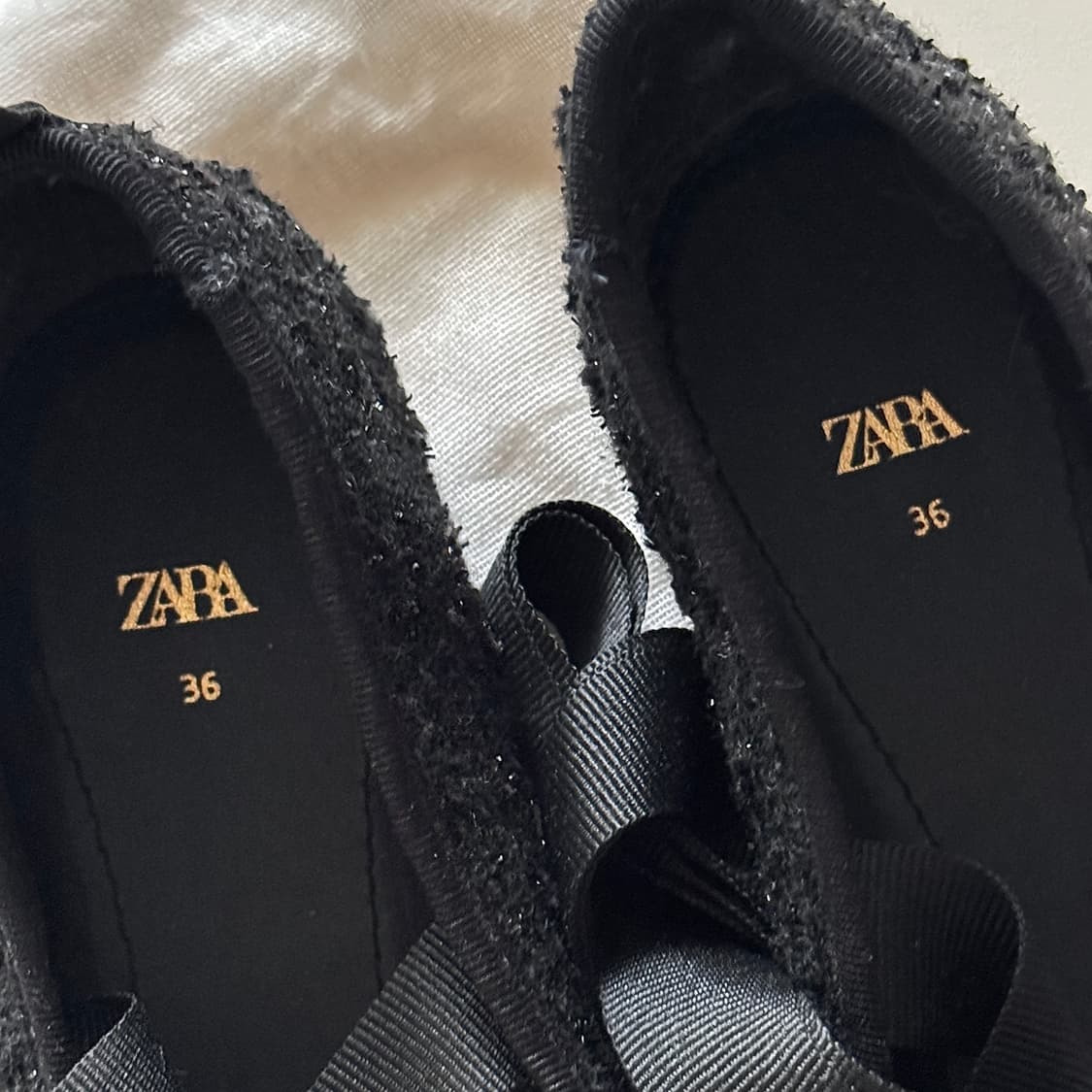 (택달린 새상품)ZARA 자라 패브릭 발레리나 플랫슈즈 상품이미지4