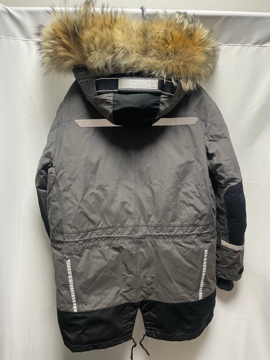 뉴발란스 카메라맨 프로 구스다운 패딩 상품이미지2