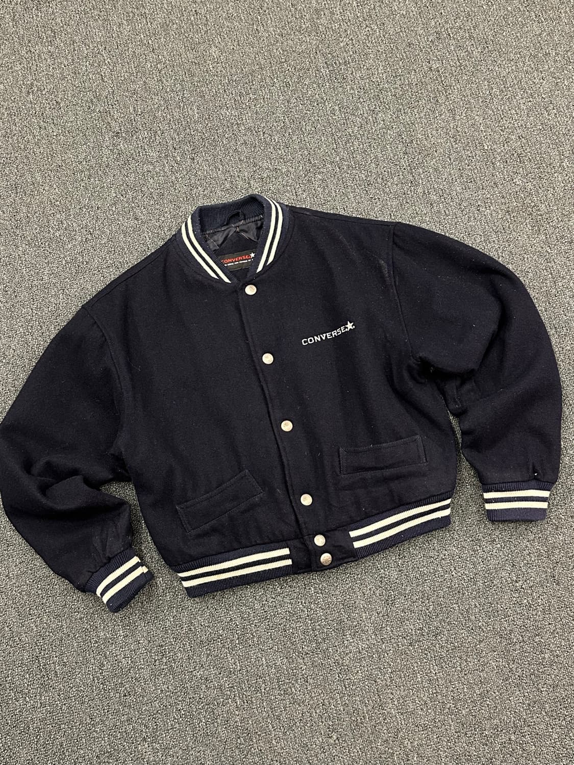 OS)컨버스 빈티지 빅로고 크롭 울 바시티 자켓 상품이미지1