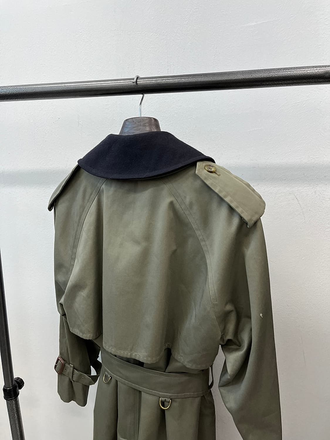 95-100) 버버리 원패널 트렌치코트 상품이미지7