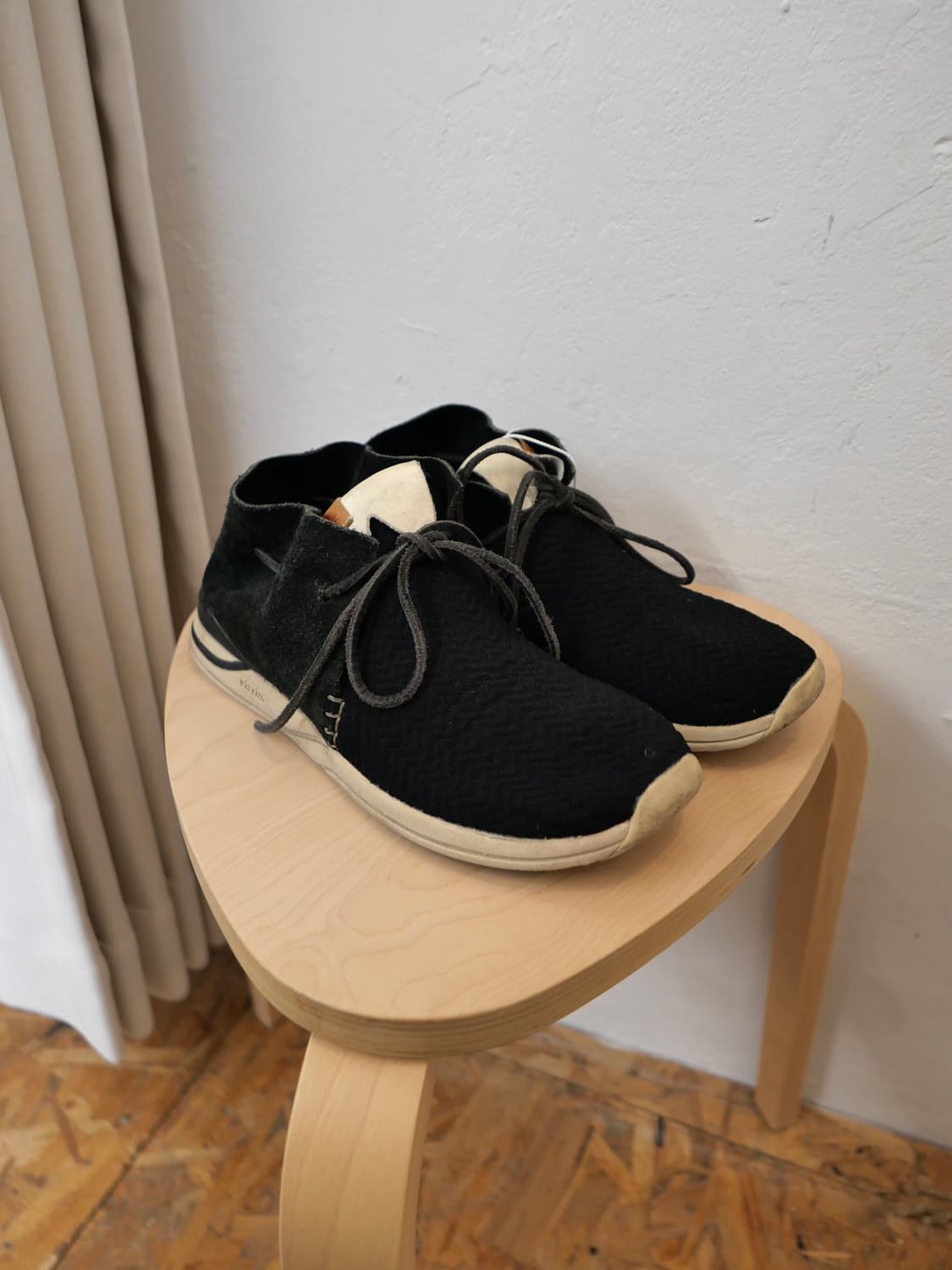 비즈빔 휴론 메쉬 모크 스니커즈 상품이미지1