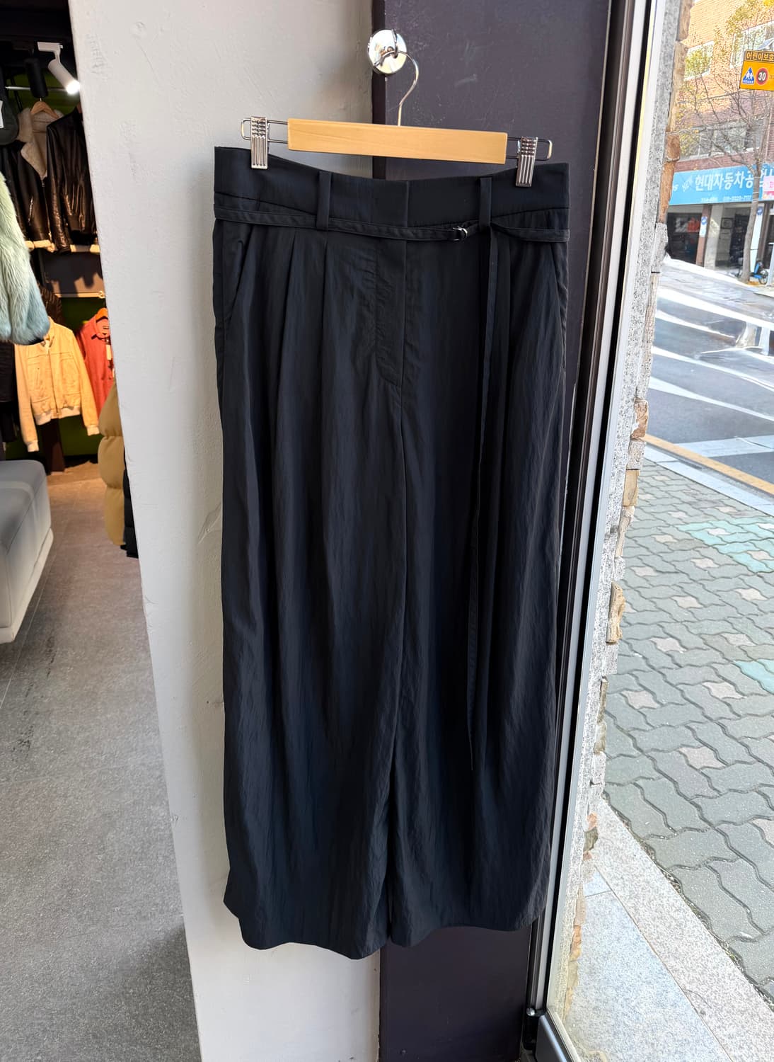 67/ 타임 25S/S 와이드 투턱 팬츠 상품이미지2