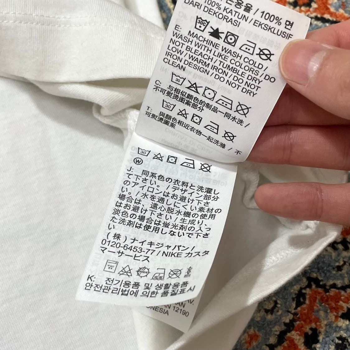 나이키 네온 로고 프린팅 화이트 반팔 티셔츠 남성L 상품이미지5