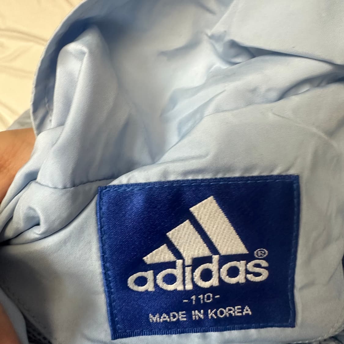 아디다스 00s 퍼포먼스로고 스카이블루바람막이 110 상품이미지3