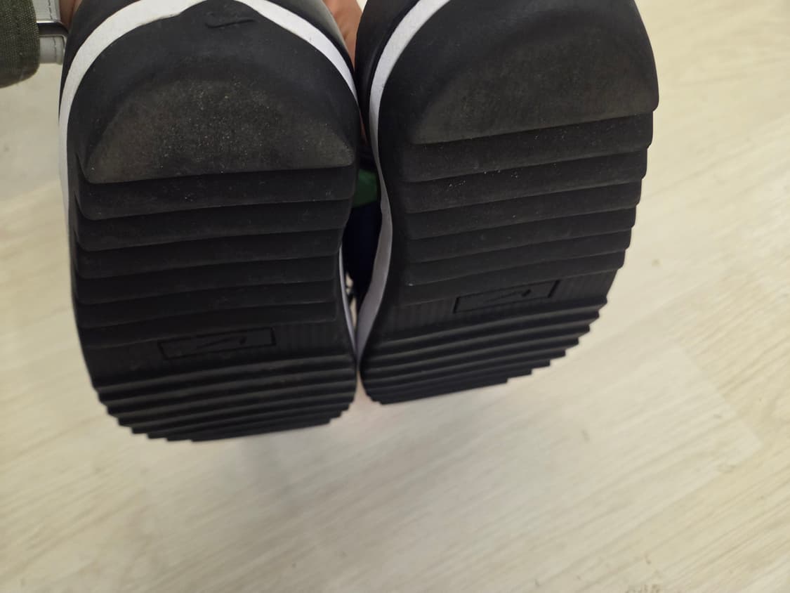 나이키 x 우노 와일드 디노 슬리퍼 멀티컬러 245 상품이미지2