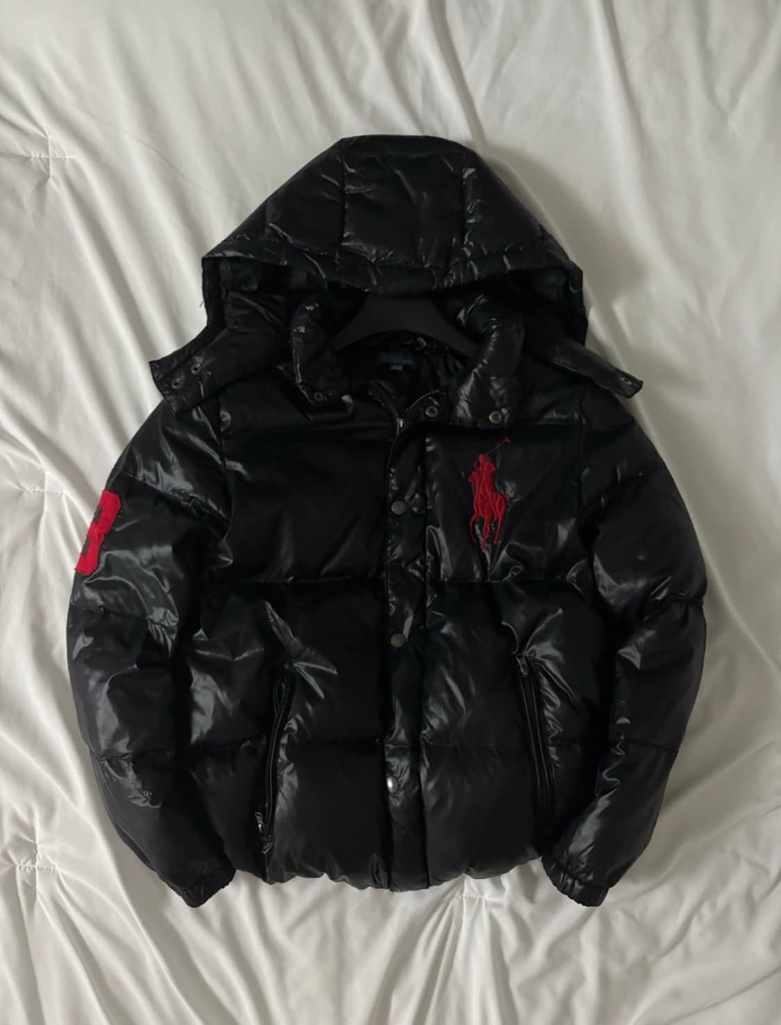 폴로 빅포니 유광 패딩 구해영 상품이미지1