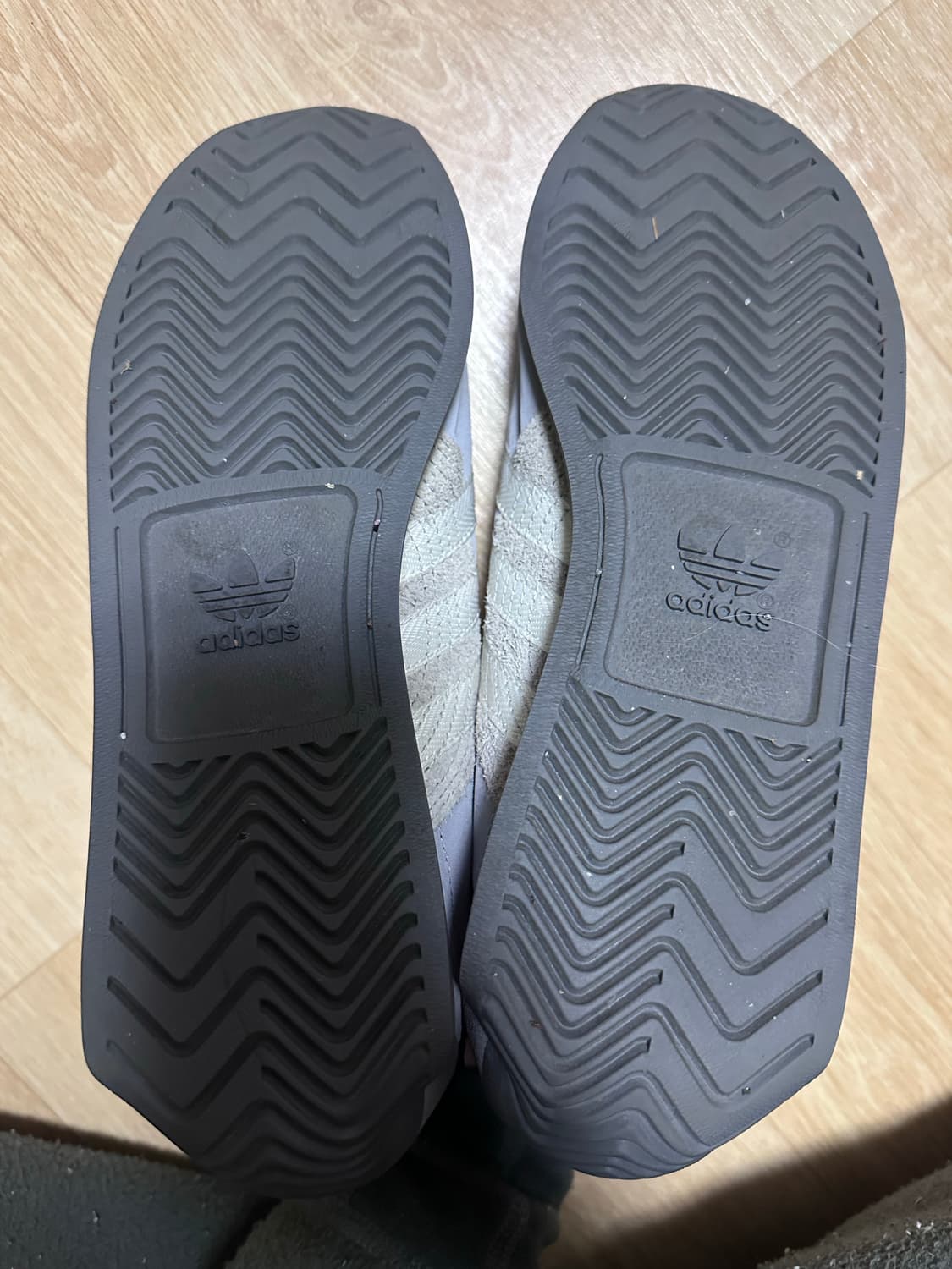 아디다스 송포더뮤트 그레이 상품이미지4