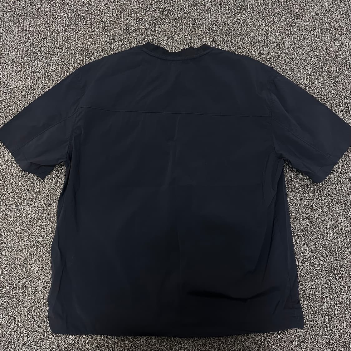 GUESS 게스 포켓 반팔티셔츠 블랙 XL 상품이미지5