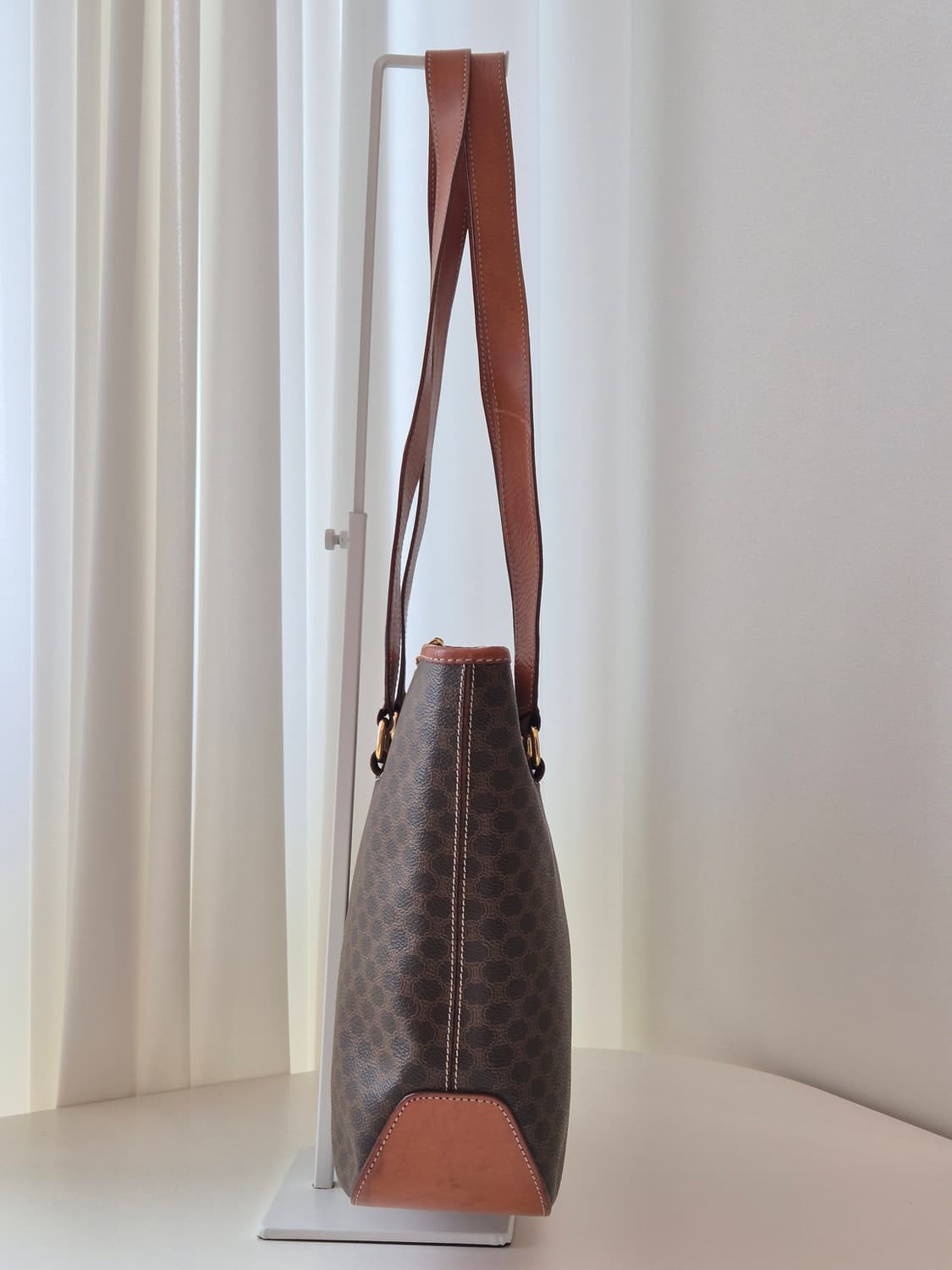 [정품] 셀린느 마카담 트리옹프 숄더백 쇼퍼백 상품이미지4