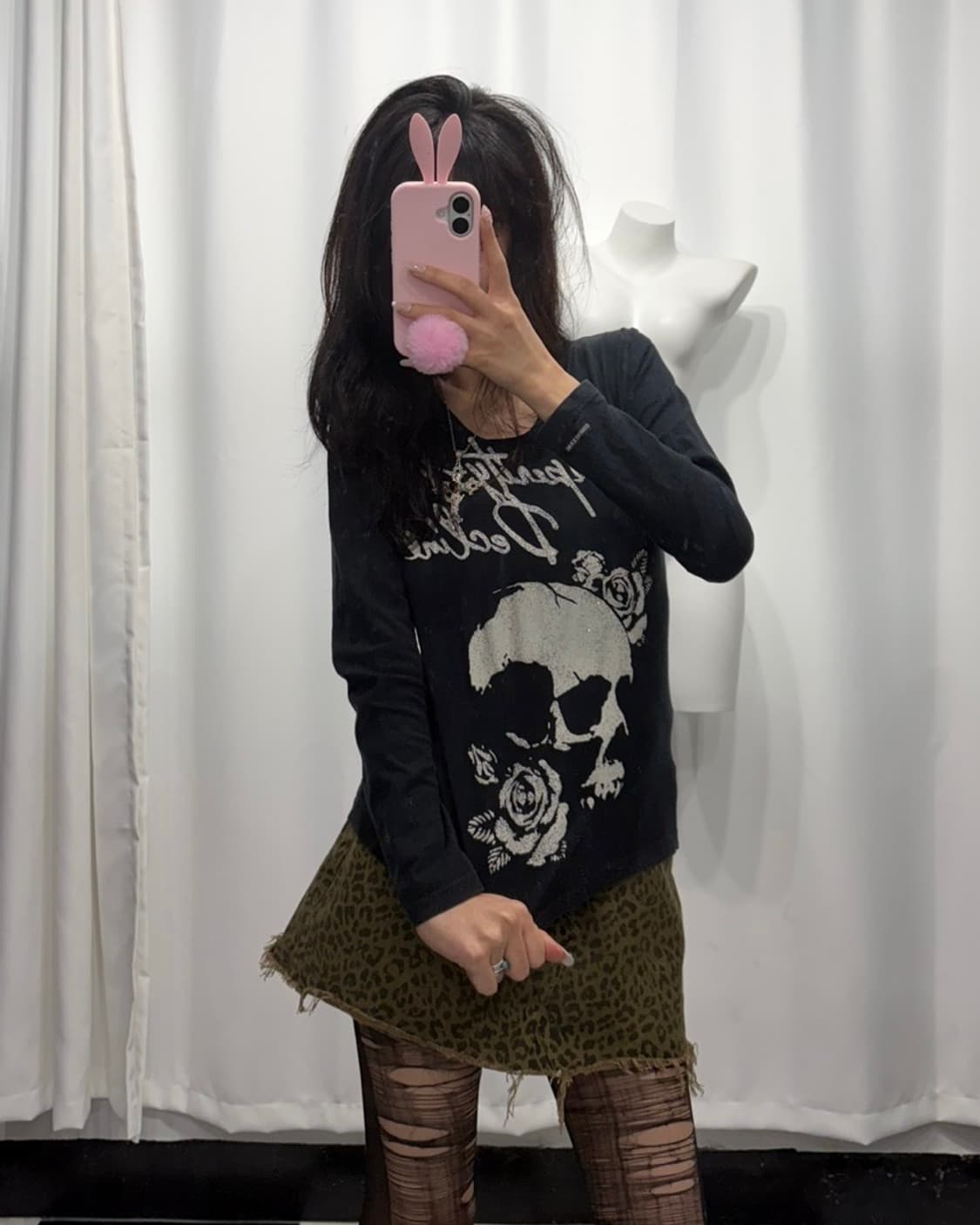 🎸블랙 스컬 프린팅 롱슬리브🎸 상품이미지2